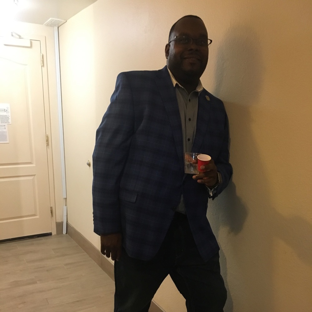 Meet your Posher, Alger